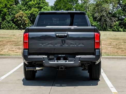 Used 2026 Toyota Tacoma SR RWD image 10