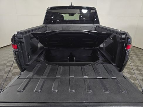 Used 2022 Rivian R1T Adventure AWD/4WD image 15