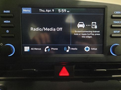 Used 2025 Hyundai Elantra Sport FWD image 25