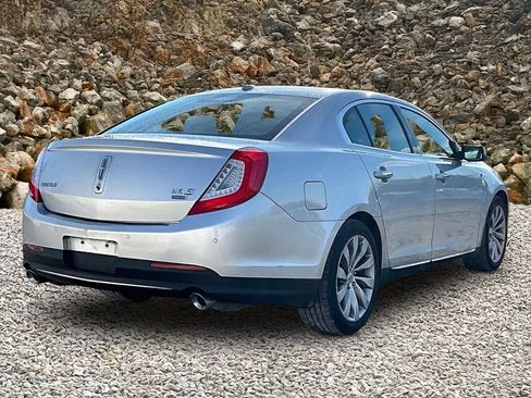 Used 2013 Lincoln MKS AWD image 2