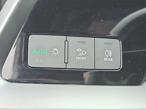 Used 2024 Audi S3 Premium AWD/4WD image 23