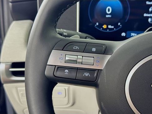 New 2026 Hyundai Tucson Limited FWD image 18
