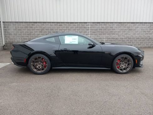 New 2026 Ford Mustang GT Premium w/ GT Performance Package RWD image 2