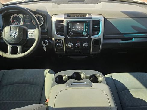 Used 2019 RAM 1500 Classic SLT RWD image 5