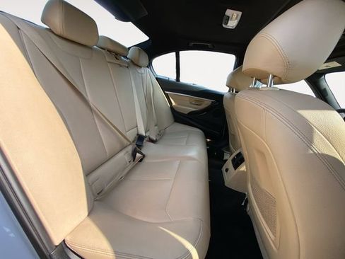 Used 2017 BMW 330e RWD image 14