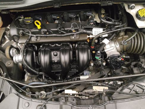 Used 2015 Ford Escape S image 30