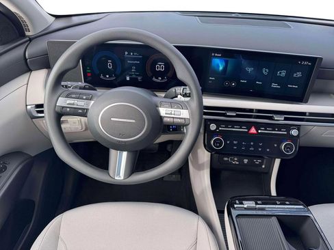 New 2026 Hyundai Tucson SEL image 18