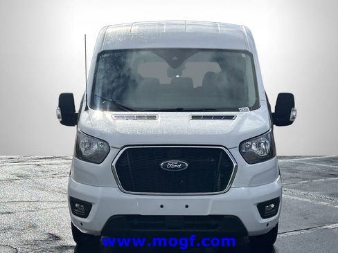 Used 2024 Ford Transit 350 XLT image 26