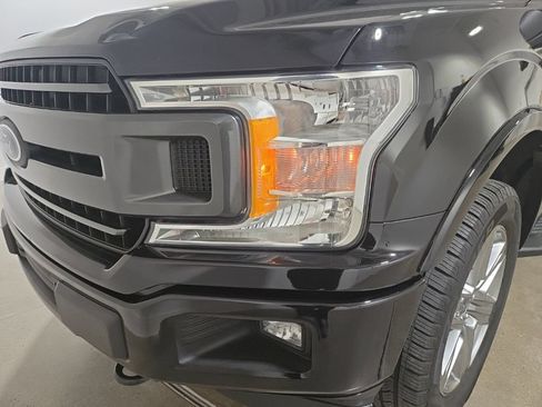 Used 2019 Ford F150 XLT w/ Equipment Group 302A Luxury AWD/4WD image 11