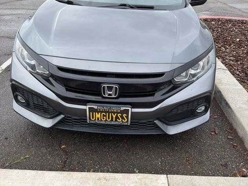 Used 2019 Honda Civic EX image 2