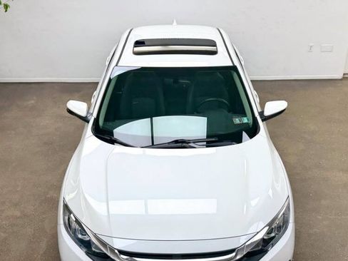 Used 2017 Honda Civic EX-L image 20