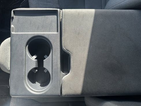 Used 2023 Ford F150 XLT image 34