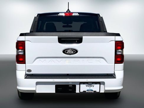 Used 2025 Ford Maverick Lobo AWD/4WD image 4