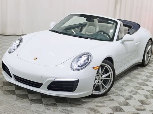 Used 2018 Porsche 911 Carrera image 6