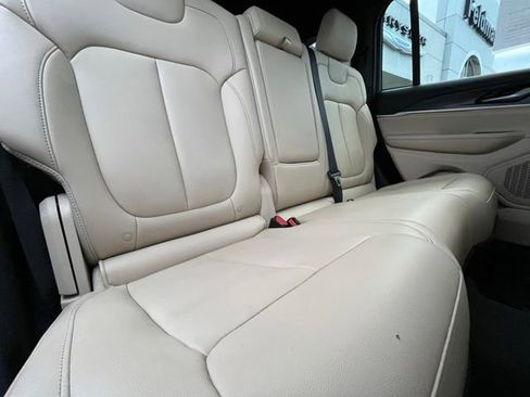 Used 2023 Jeep Grand Cherokee Limited AWD/4WD image 27