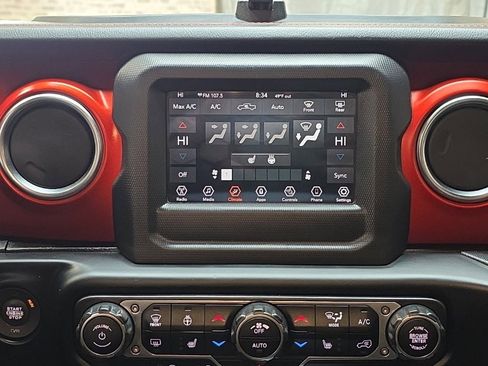 Used 2020 Jeep Gladiator Rubicon w/ LED Lighting Group image 19