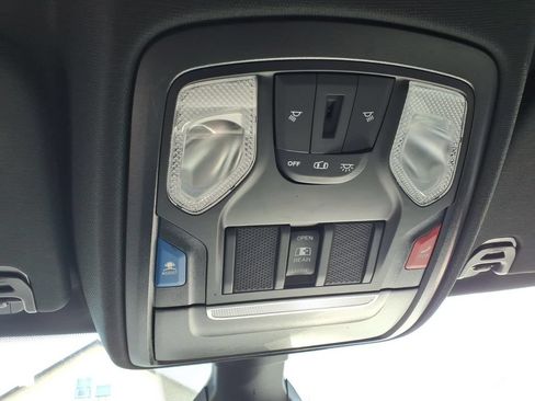 Used 2022 RAM 1500 Big Horn AWD/4WD image 24