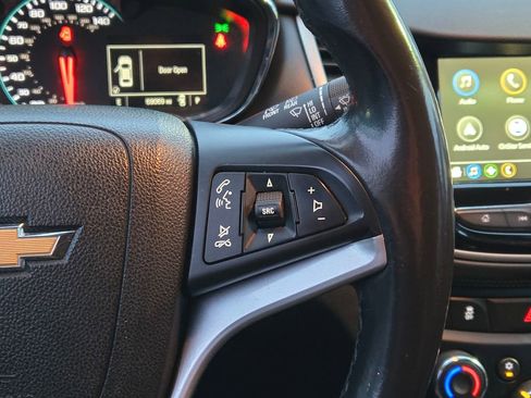 Used 2018 Chevrolet Trax LT w/ Driver Confidence Package image 27