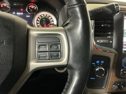 Used 2018 RAM 2500 Laramie w/ Cold Weather Group AWD/4WD image 14