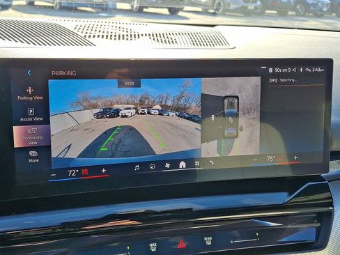 Used 2025 BMW i5 xDrive40 w/ M Sport Package image 19