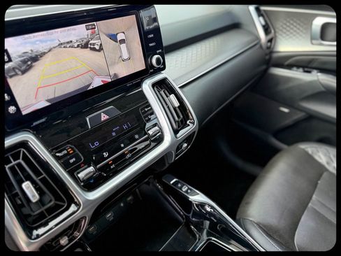 Used 2021 Kia Sorento SX FWD image 31
