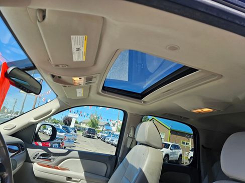 Used 2009 Chevrolet Tahoe LT w/ Luxury Package image 27