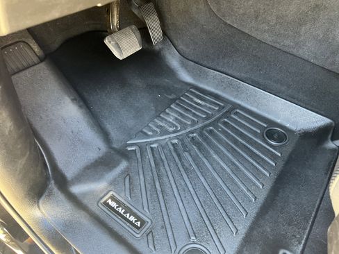 Used 2023 Jeep Wagoneer Series III w/ Preferred Equipment Group image 15