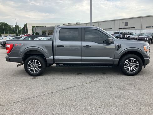 Certified 2022 Ford F150 XL w/ STX Appearance Package AWD/4WD image 4