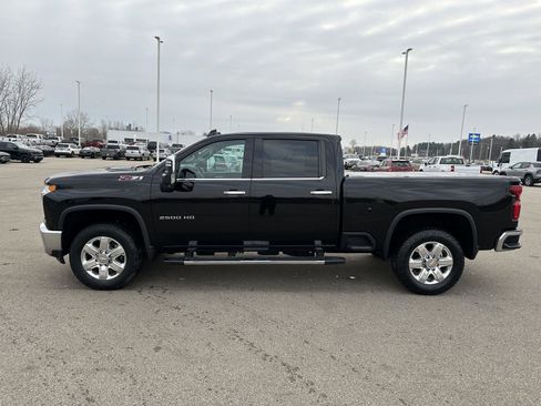 Used 2022 Chevrolet Silverado 2500 LTZ w/ Gooseneck/5TH Wheel Package AWD/4WD image 2