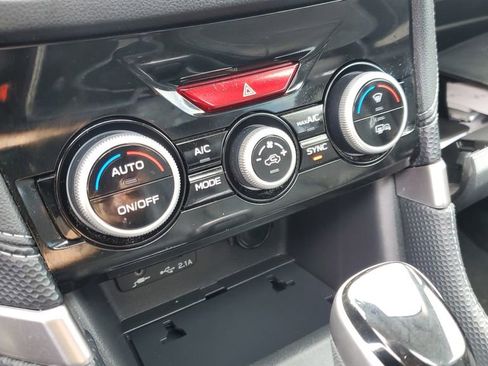 Certified 2023 Subaru Forester Limited AWD/4WD image 20