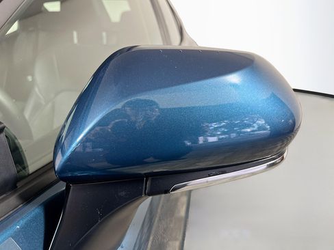 Used 2025 Toyota Camry XSE FWD image 13