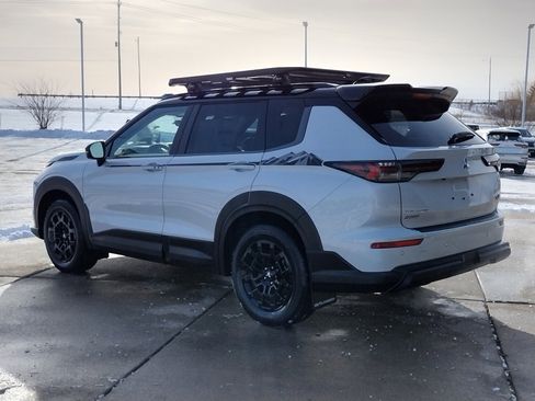 New 2026 Mitsubishi Outlander Trail Edition image 19