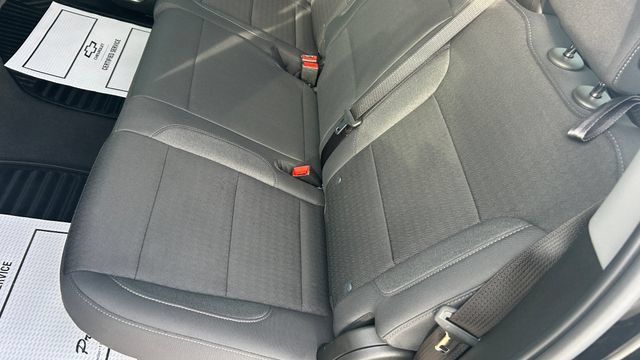 Certified 2026 Chevrolet Silverado 1500 RST AWD/4WD image 33
