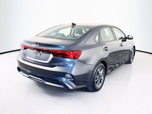 Certified 2023 Kia Forte LXS w/ LXS Technology Package FWD image 5