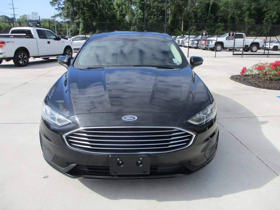 Used 2020 Ford Fusion SE FWD image 4