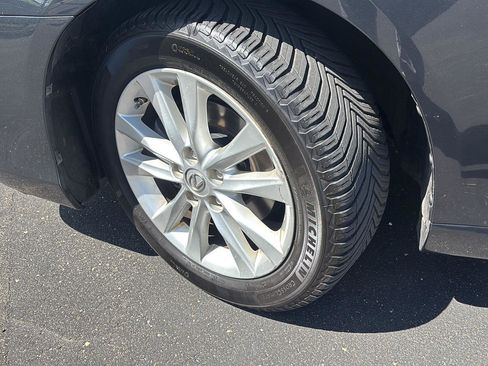 Used 2011 Lexus ES 350 FWD image 5
