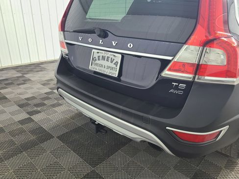 Used 2016 Volvo XC70 T5 Premier w/ Proximity Package AWD/4WD image 19