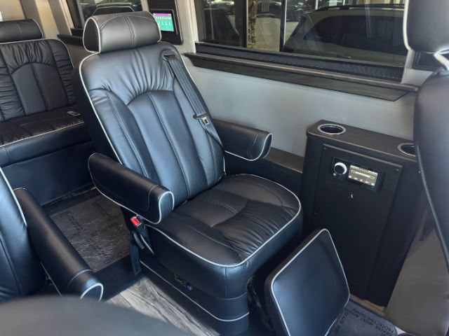 Used 2022 Mercedes-Benz Sprinter 2500 image 31