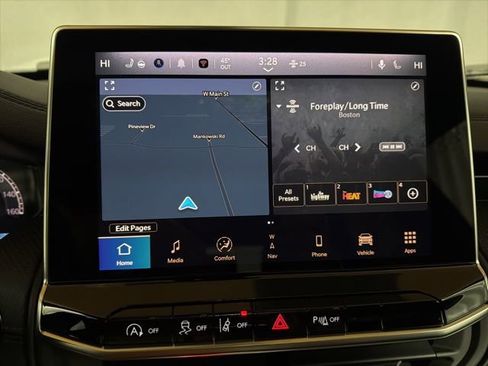 New 2026 Jeep Compass Trailhawk w/ Sun, Sound & Navigation Group image 26