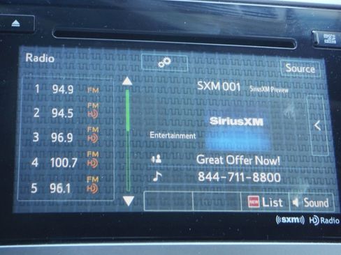 Used 2016 Subaru Legacy 2.5i Limited AWD/4WD image 27