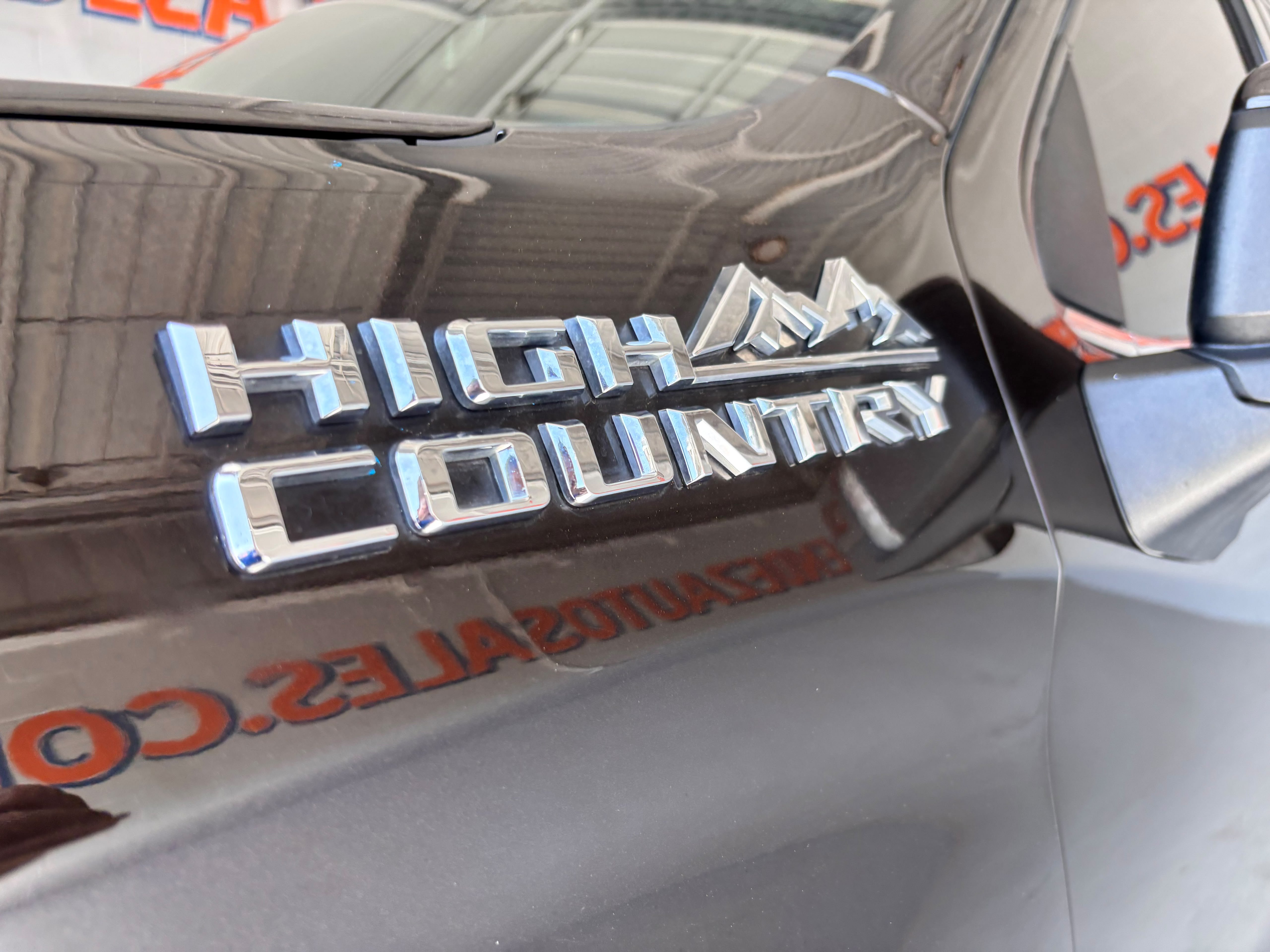 Used 2019 Chevrolet Silverado 1500 High Country w/ High Country Premium Package AWD/4WD image 7