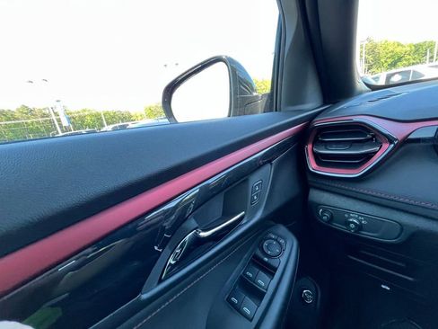 New 2026 Chevrolet TrailBlazer RS w/ Convenience Package FWD image 17