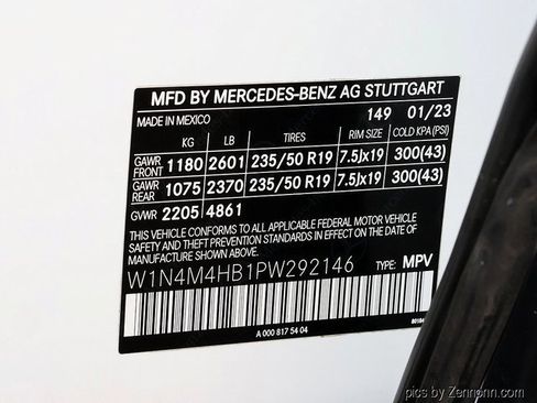 Certified 2023 Mercedes-Benz GLB 250 4MATIC image 38