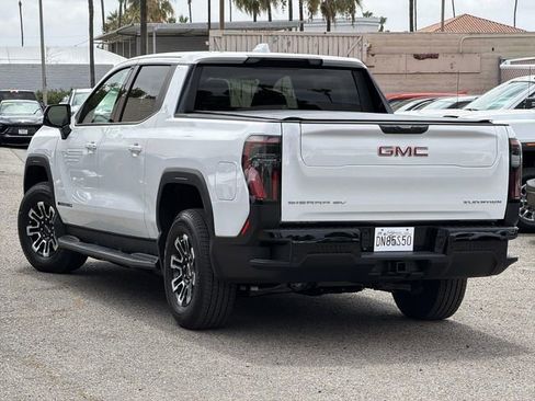 Used 2026 GMC Sierra EV Elevation AWD/4WD image 6