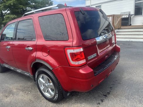 Used 2011 Ford Escape Limited w/ 302A Rapid Spec Order Code image 4