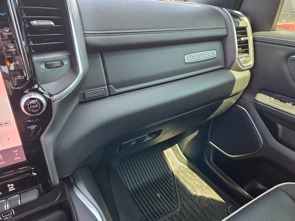 Used 2026 RAM 1500 Laramie w/ Sport Appearance Package AWD/4WD image 27
