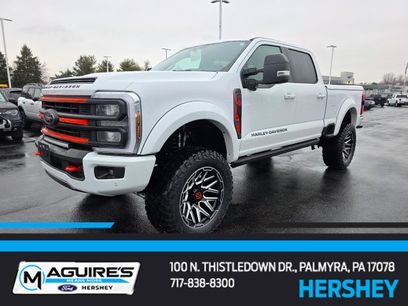 New 2026 Ford F250 Lariat w/ Black Appearance Package