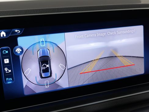 Used 2025 Mercedes-Benz GLE 450e 4MATIC w/ Winter Package image 55