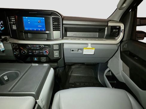 New 2026 Ford F450 XL w/ XL Chrome Package AWD/4WD image 26