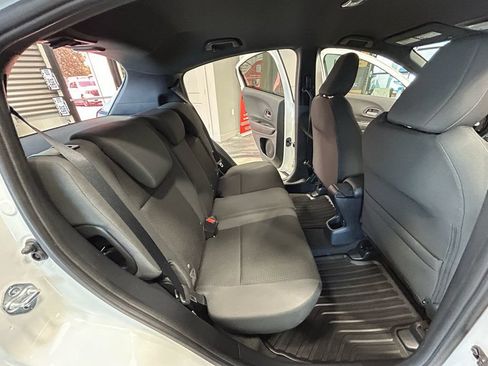 Used 2021 Honda HR-V Sport image 44